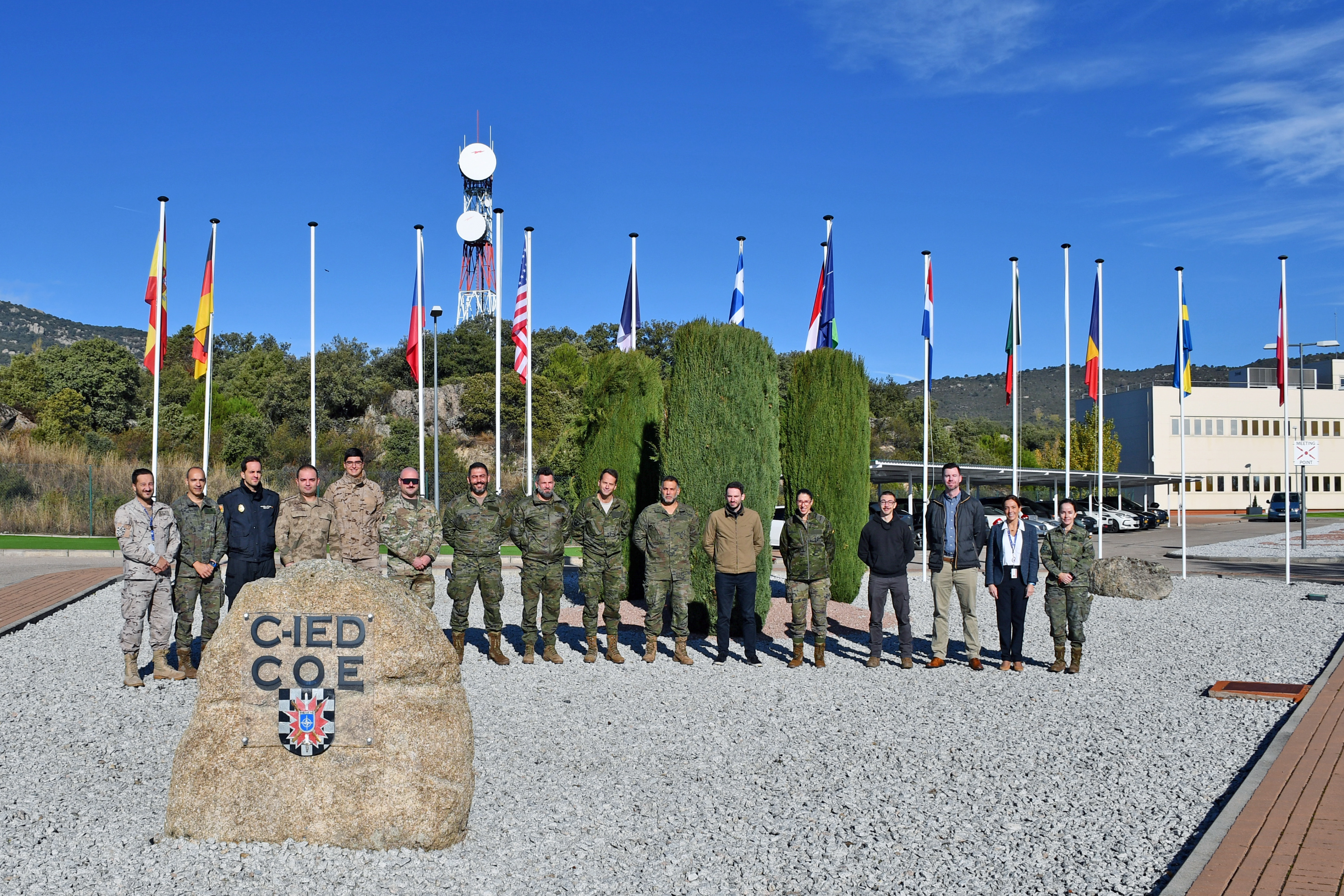 DOMEX 25.2 receives 12 students from 5 nations